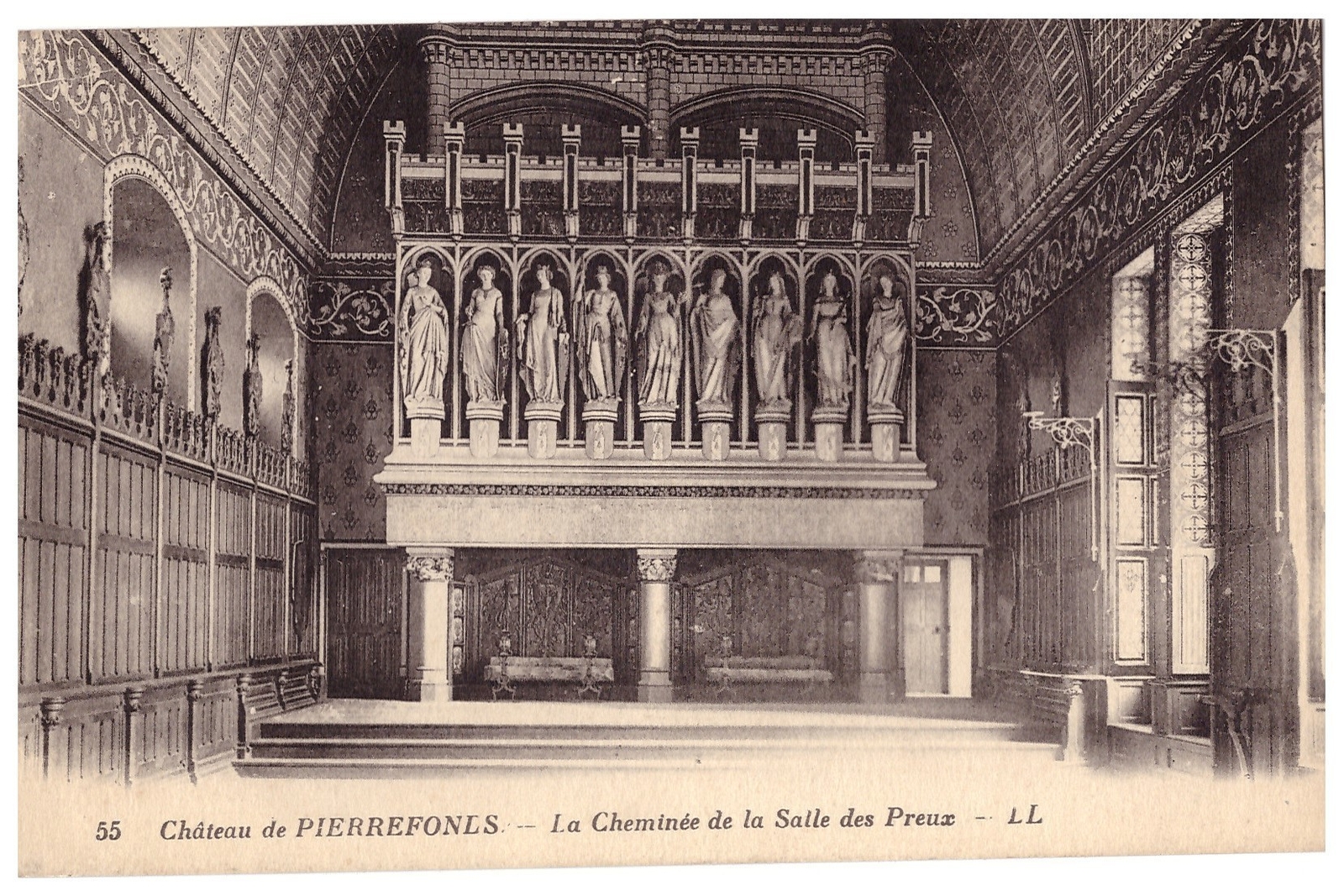 Salle des Preuses du château de Pierrefonds